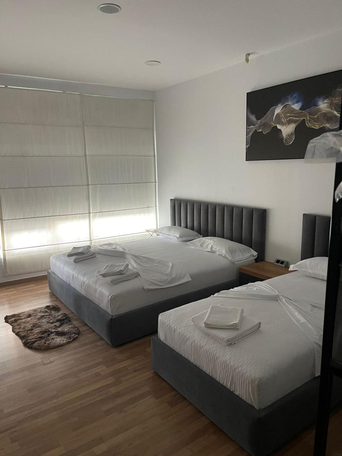 Aries Apartments Sarandë 외부 사진