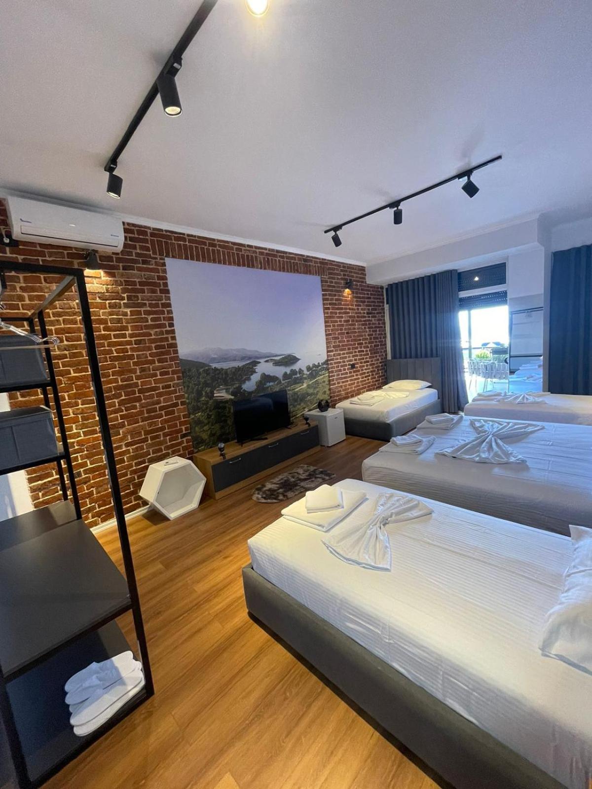 Aries Apartments Sarandë 외부 사진