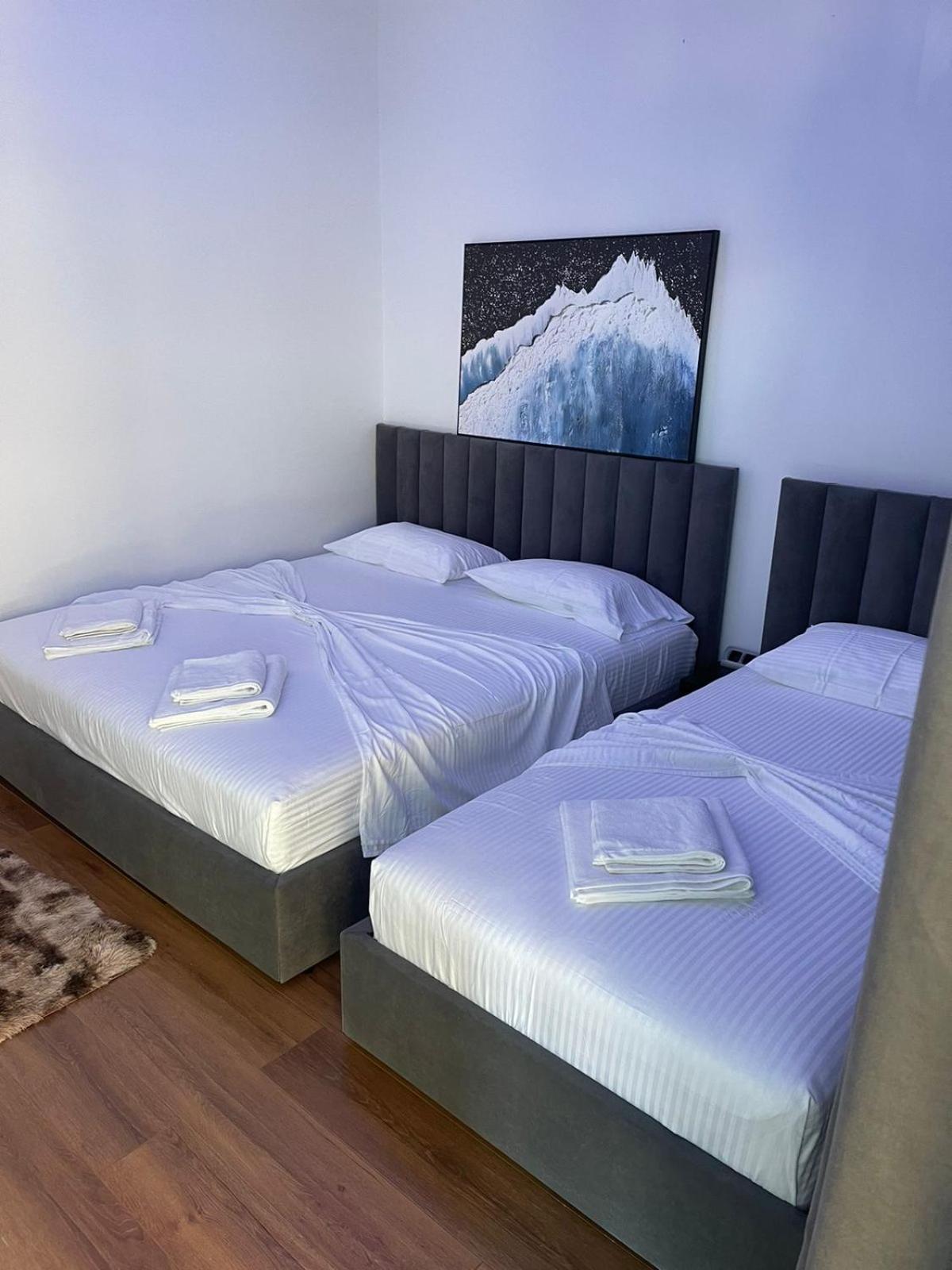 Aries Apartments Sarandë 외부 사진