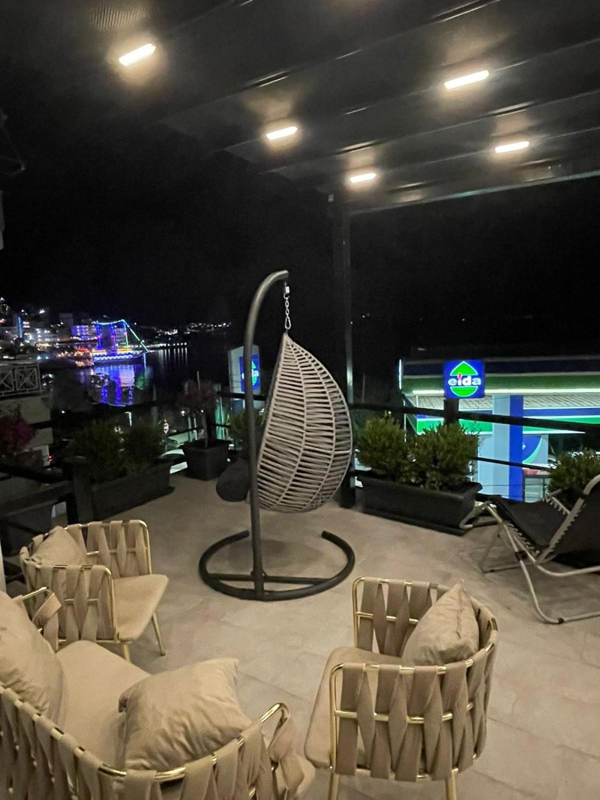 Aries Apartments Sarandë 외부 사진