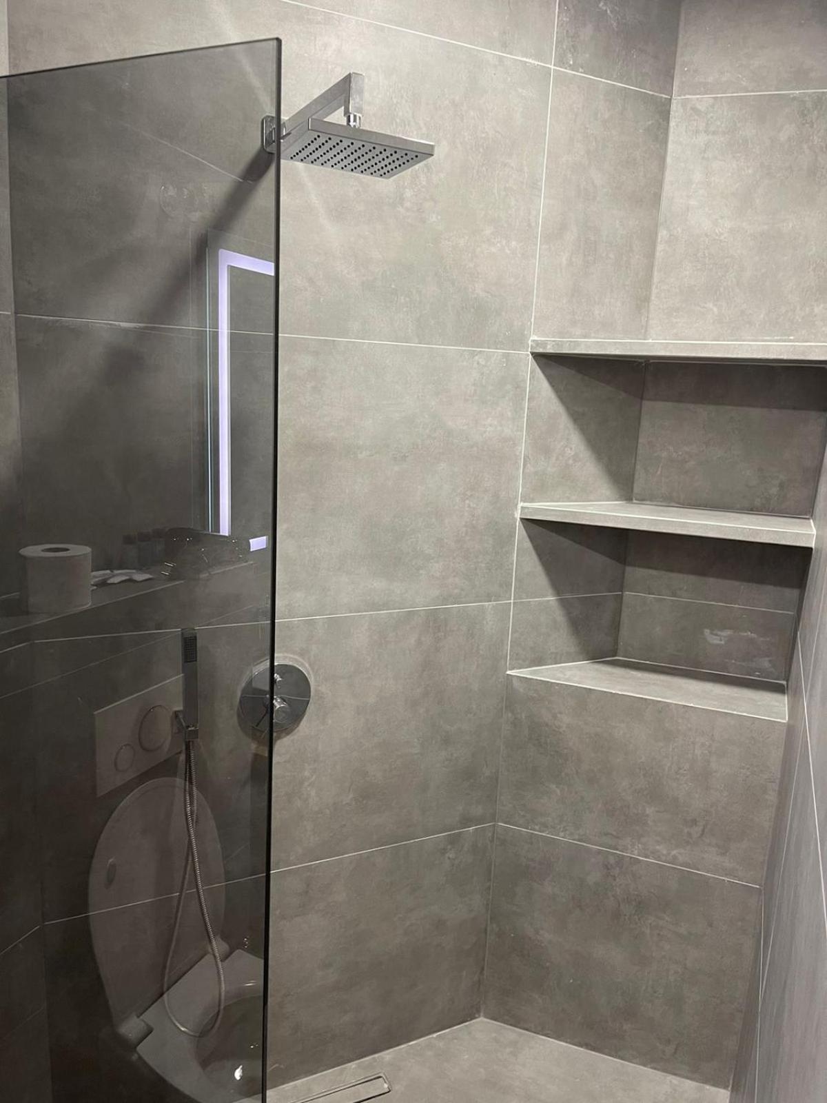 Aries Apartments Sarandë 외부 사진