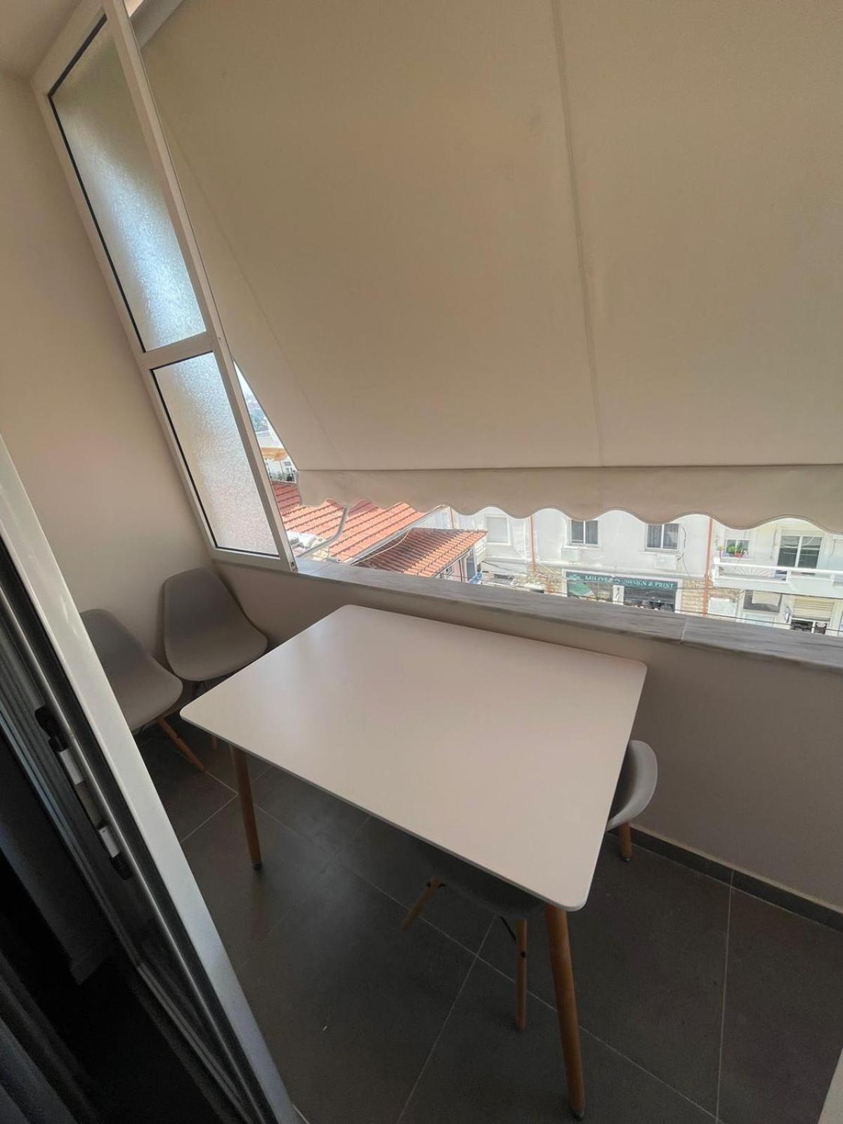 Aries Apartments Sarandë 외부 사진