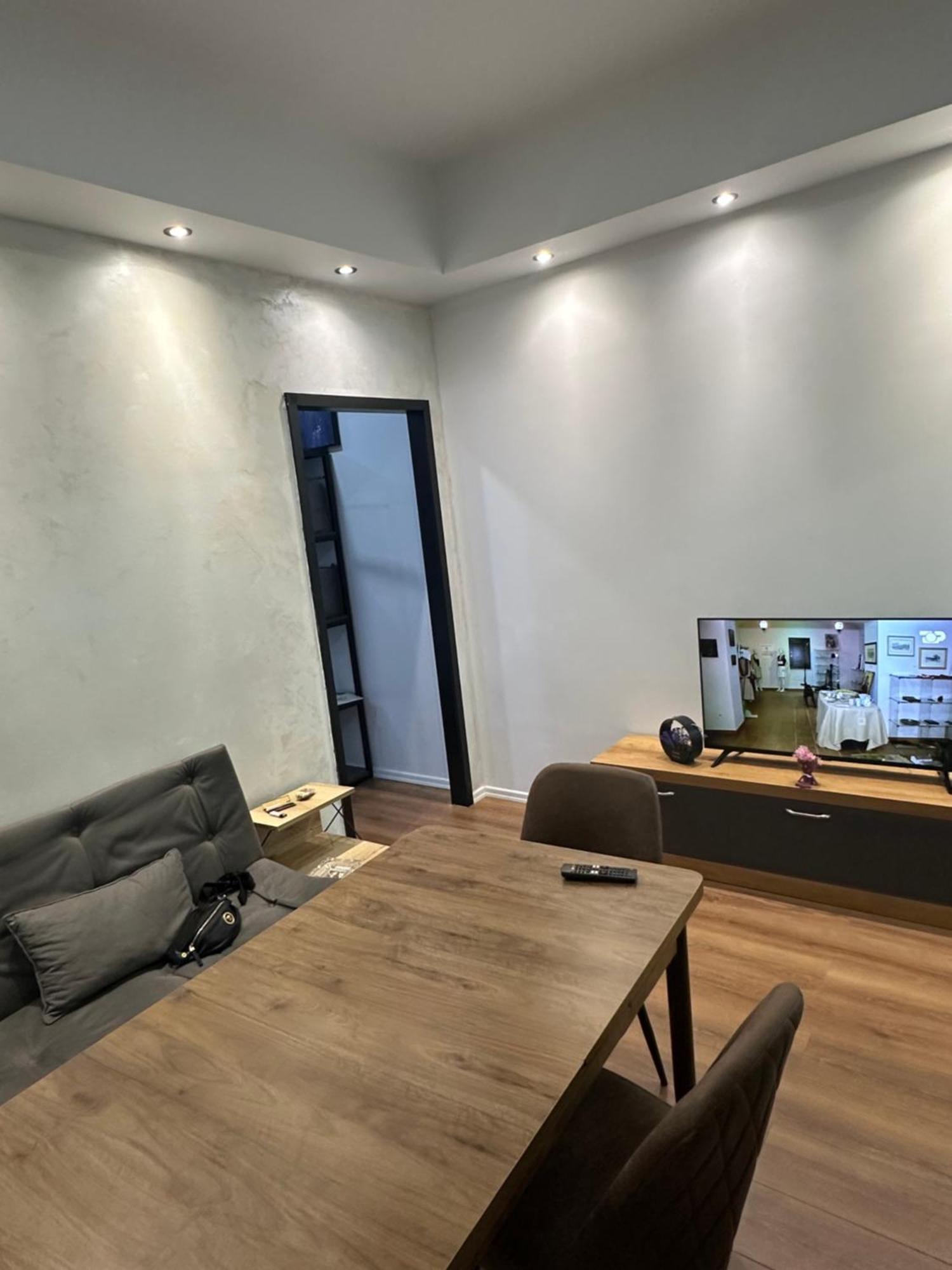 Aries Apartments Sarandë 외부 사진
