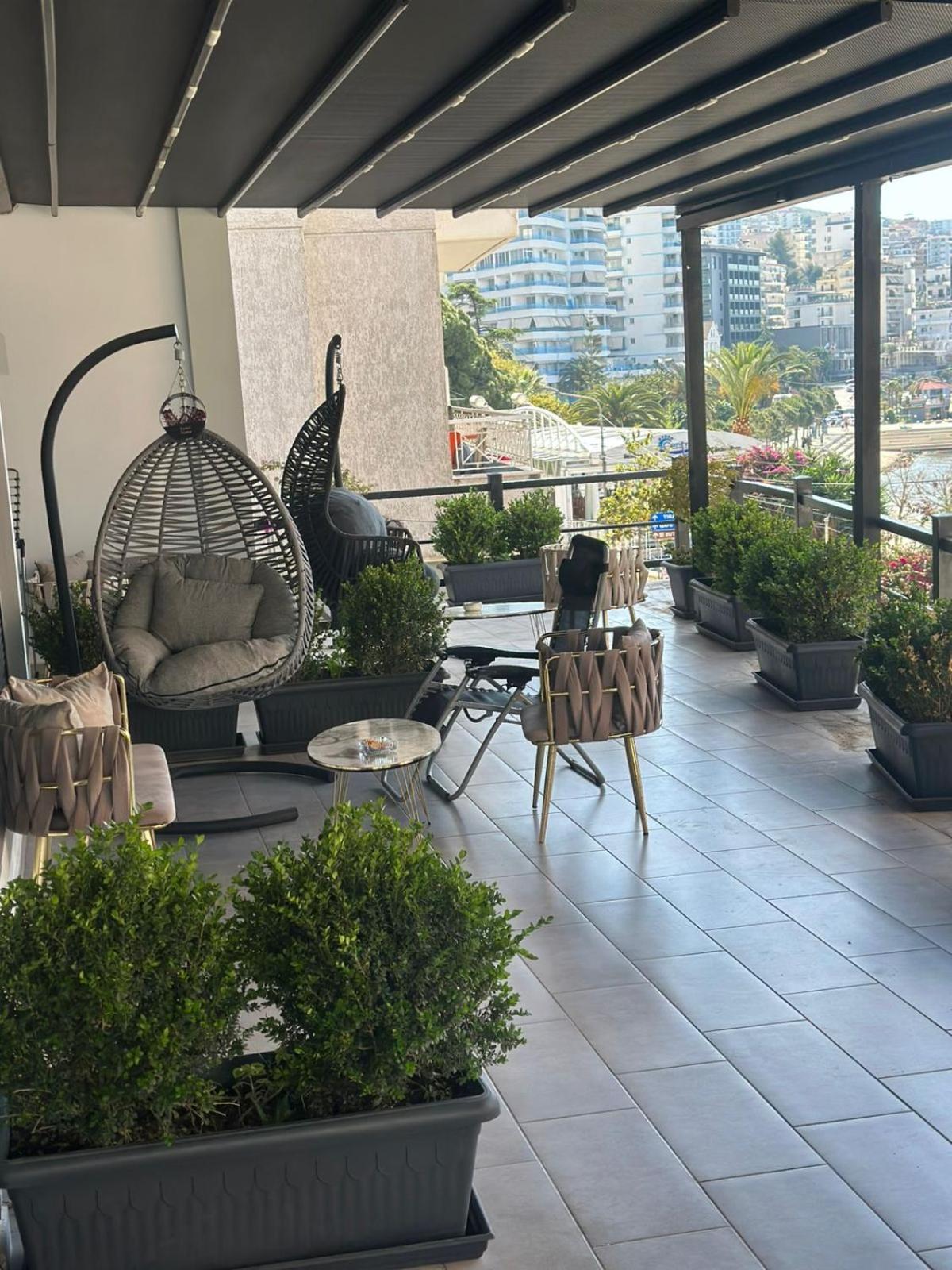 Aries Apartments Sarandë 외부 사진